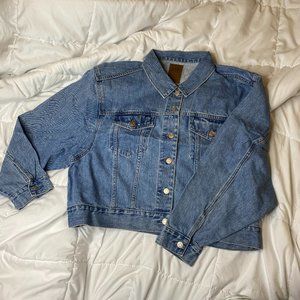 Gap Cropped oversized denim jacket